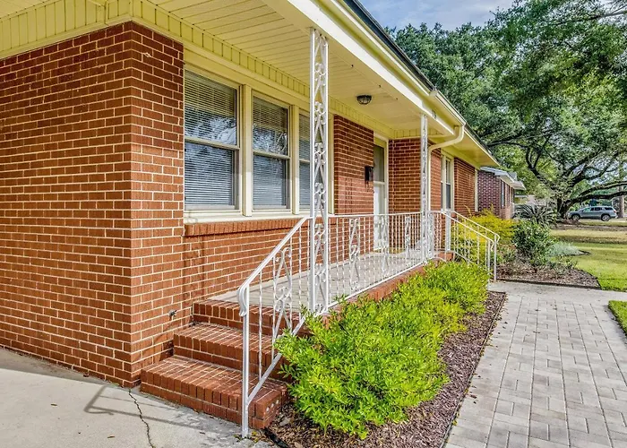 Fisher House *
